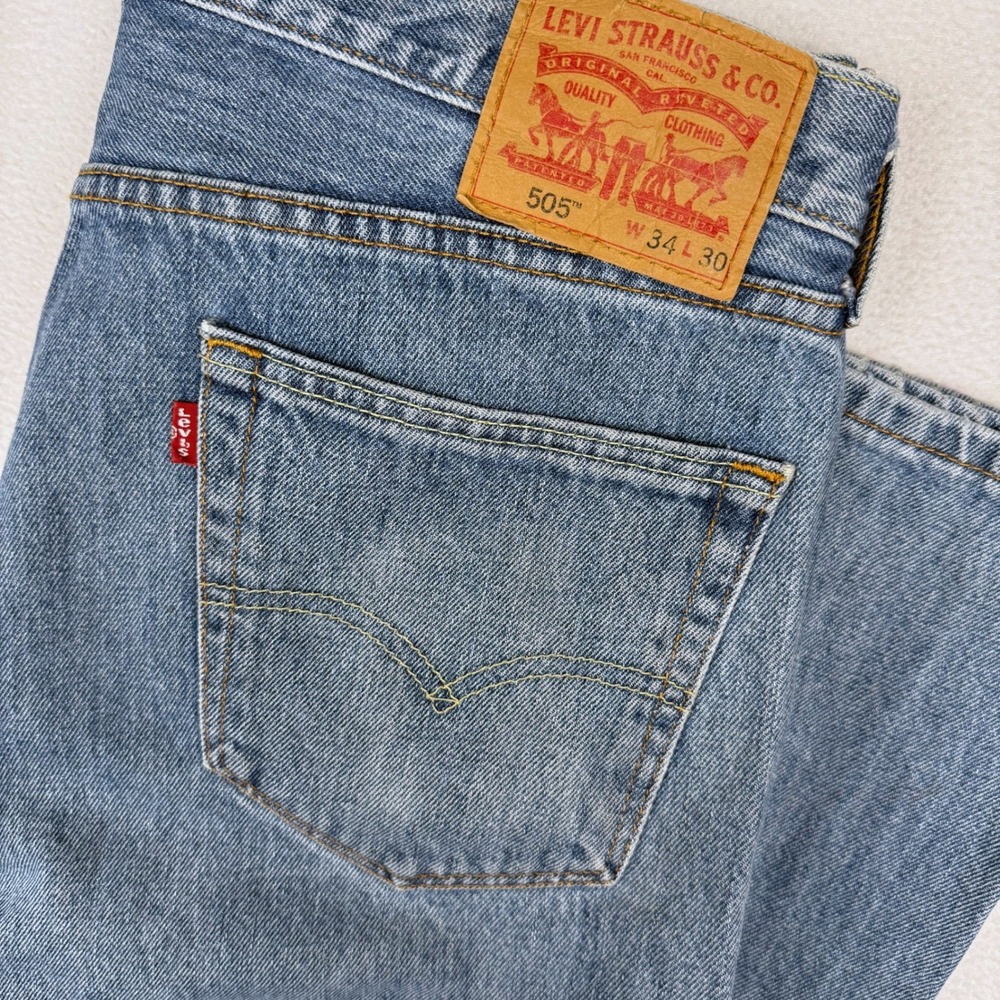 Levi's 505 Regular Fit Jeans Mens 34x30 Blue Straight Leg Denim 00505-4891